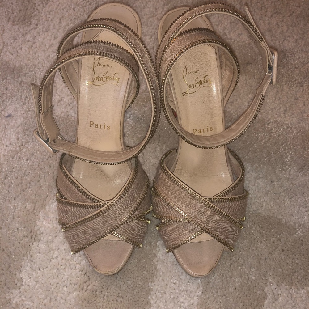 Christian louboutin zipper style sandals 40.5